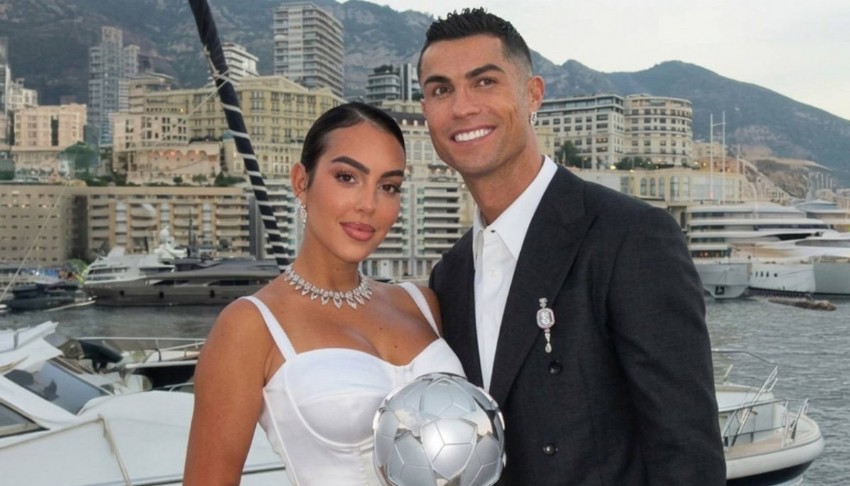 Cristiano Ronaldo ile Georgina Rodriguez evleniyor